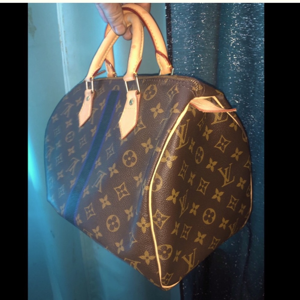 Louis Vuitton SPEEDY25 NWOT
